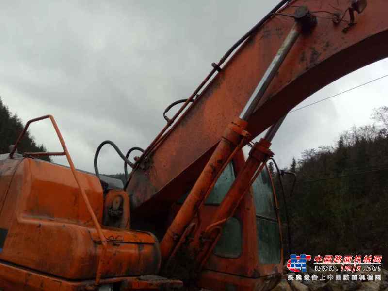 湖北出售转让二手15000小时2006年斗山DH220挖掘机