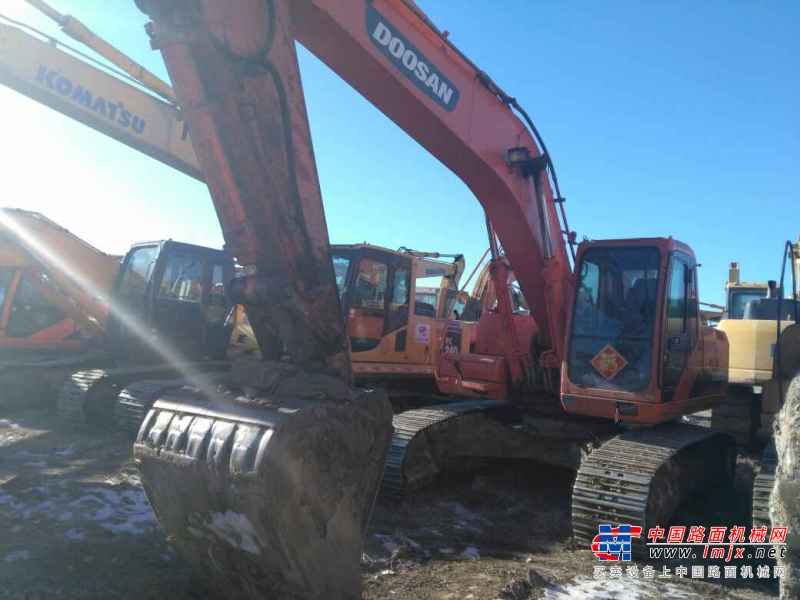黑龙江出售转让二手10000小时2010年斗山DH225挖掘机