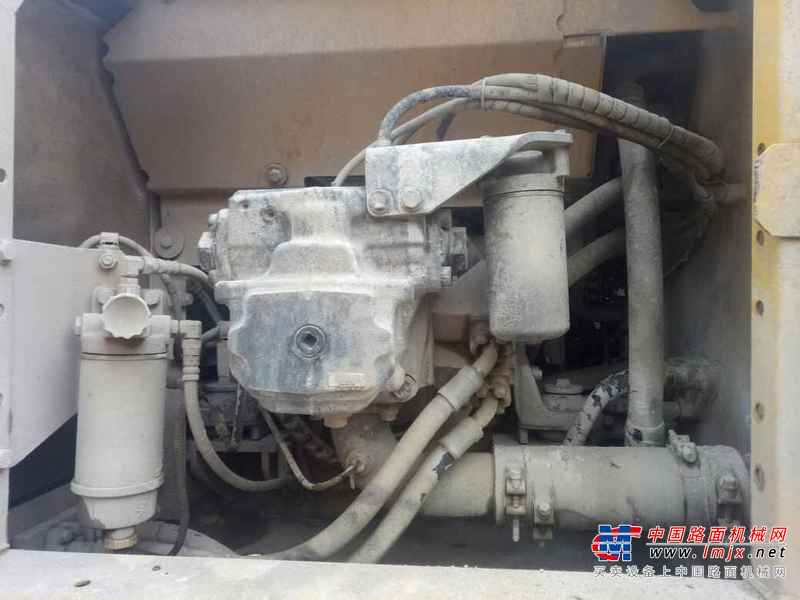 河南出售转让二手6800小时2011年小松PC210LC挖掘机
