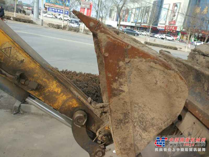 山东出售转让二手8000小时2009年徐工XE60挖掘机