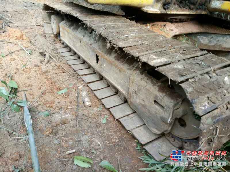 广东出售转让二手16809小时2004年小松PC100挖掘机