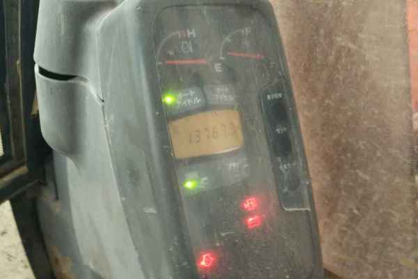 山东出售转让二手13000小时2005年日立ZX200挖掘机