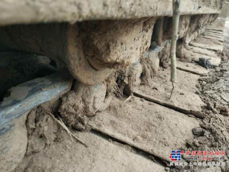 山东出售转让二手12000小时2003年日立ZX200挖掘机