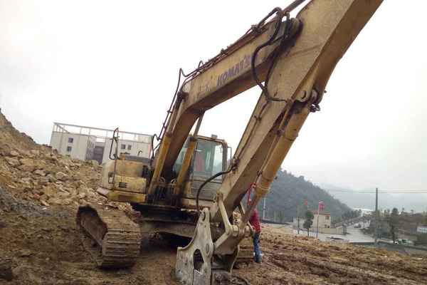 贵州出售转让二手9221小时2011年小松PC240挖掘机