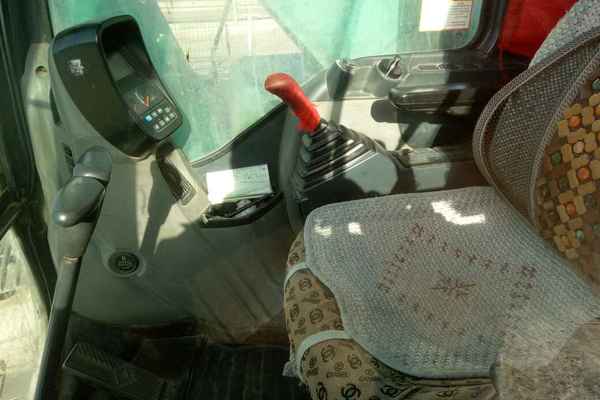 辽宁出售转让二手7536小时2010年神钢SK260LC挖掘机