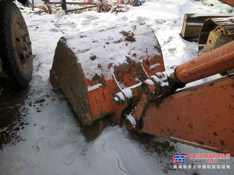 黑龙江出售转让二手4000小时2013年日立ZX70挖掘机
