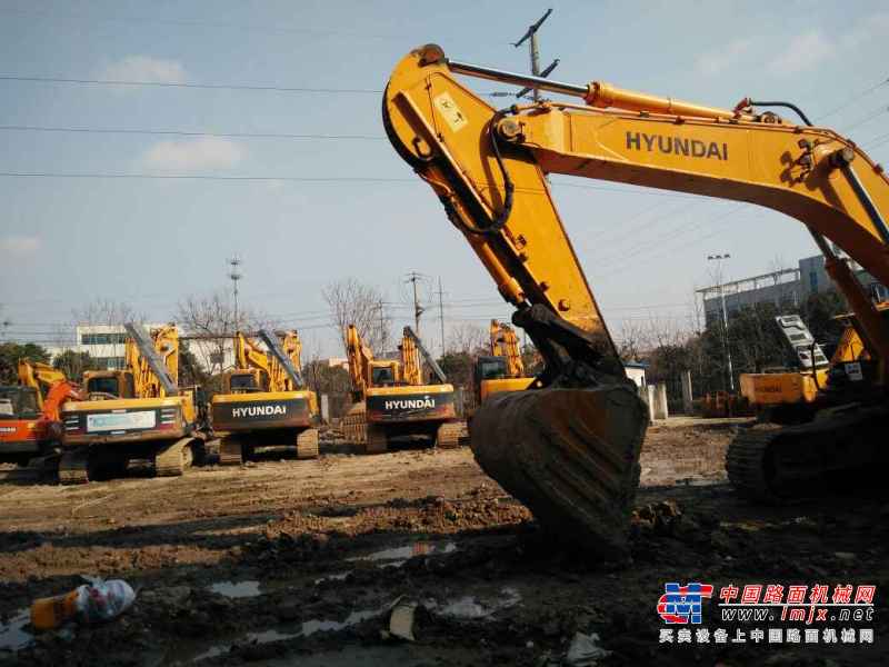 江苏出售转让二手4258小时2013年现代R385LC挖掘机