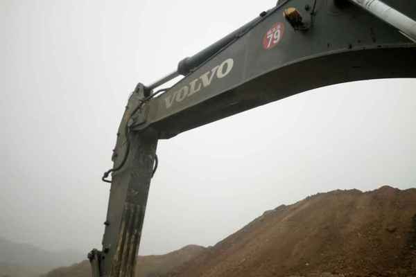 山西出售转让二手12000小时2010年沃尔沃EC460BLC挖掘机