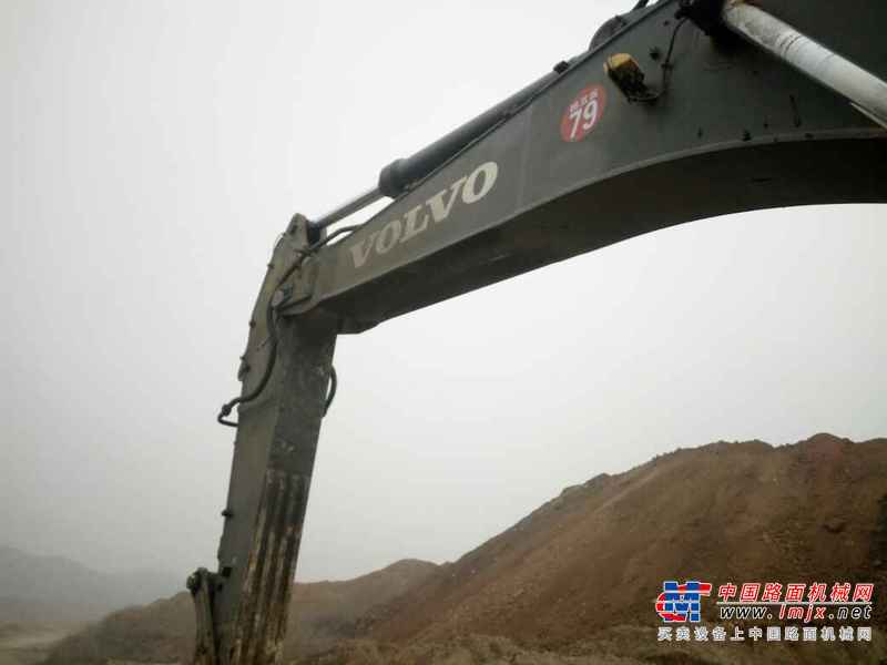 山西出售转让二手12000小时2010年沃尔沃EC460BLC挖掘机