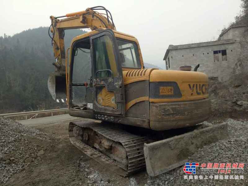 湖北出售转让二手5000小时2011年玉柴YC70挖掘机