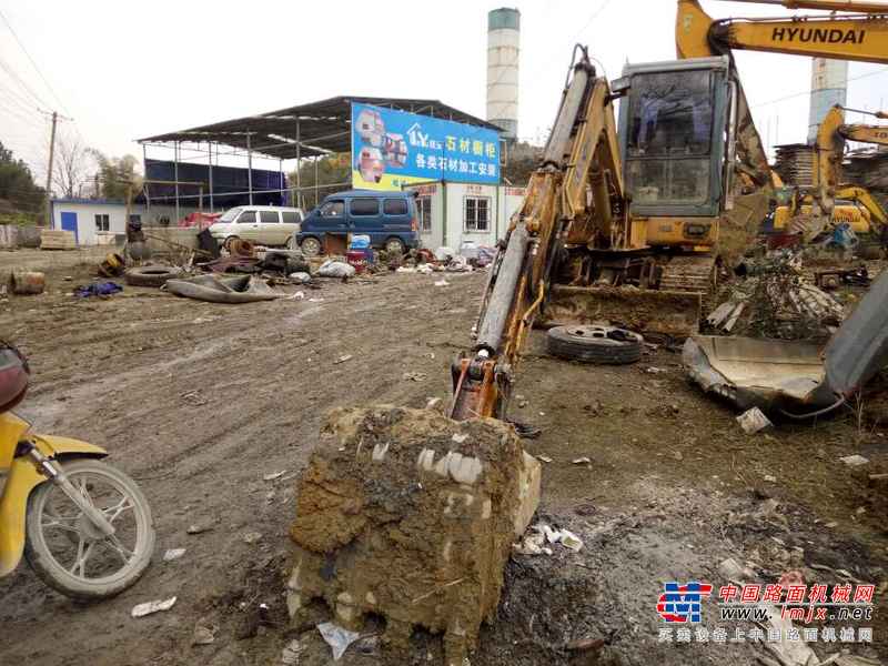 贵州出售转让二手8726小时2010年徐挖XCG65挖掘机