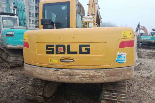 河南出售转让二手4500小时2012年临工LG685挖掘机