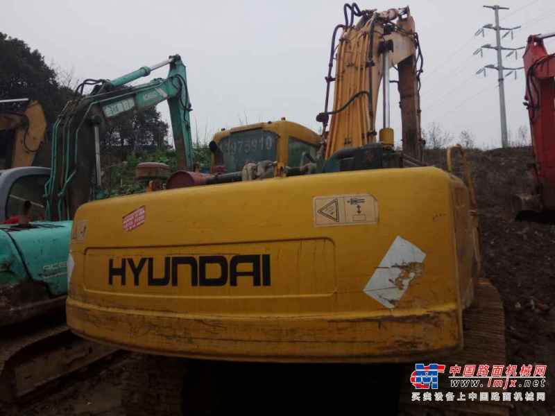 湖南出售转让二手14000小时2007年现代R215挖掘机