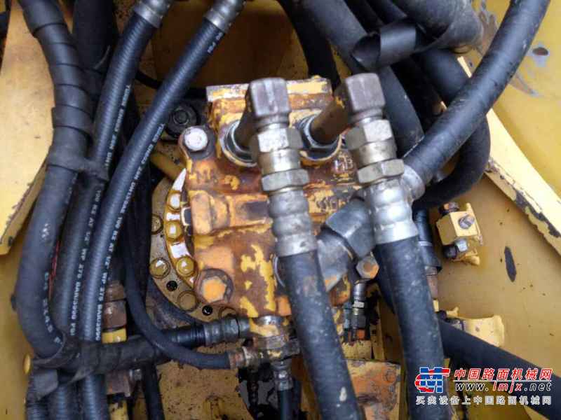 广东出售转让二手8130小时2005年小松PC60挖掘机