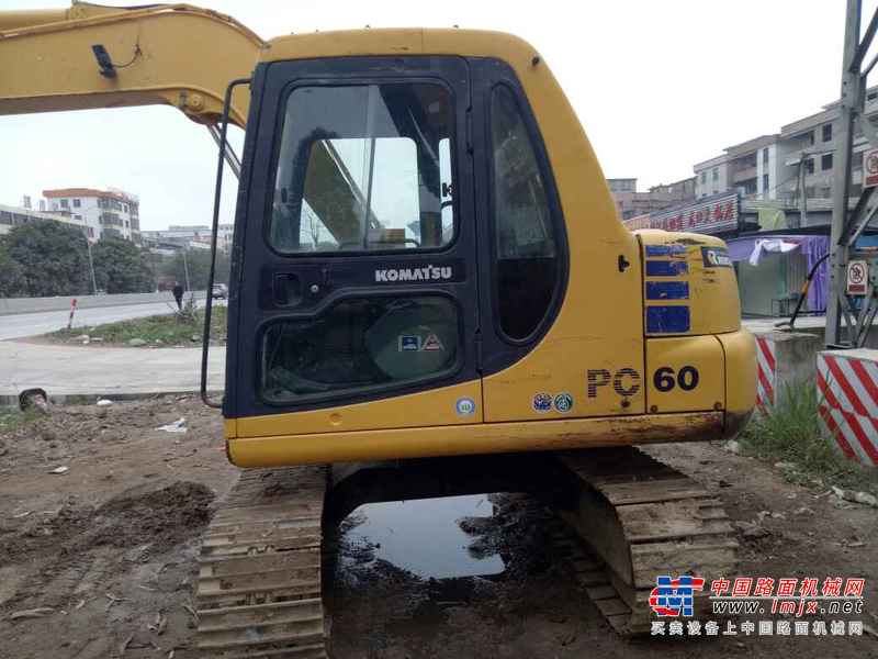 广东出售转让二手8130小时2005年小松PC60挖掘机