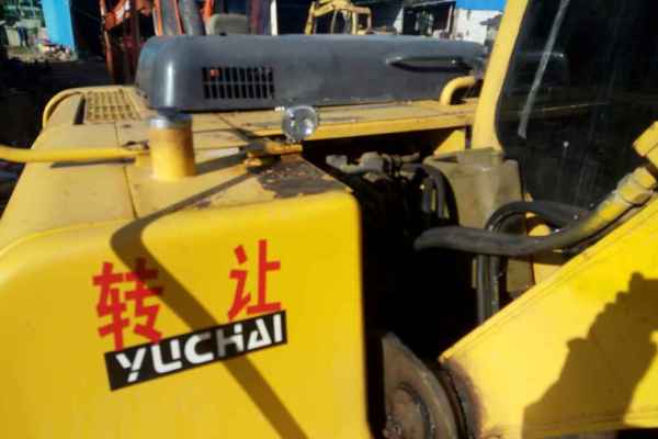 云南出售转让二手4085小时2013年玉柴YC135挖掘机