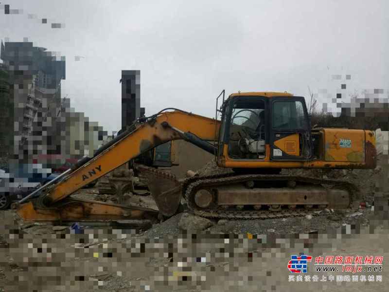 贵州出售转让二手3000小时2009年三一重工SY205C挖掘机