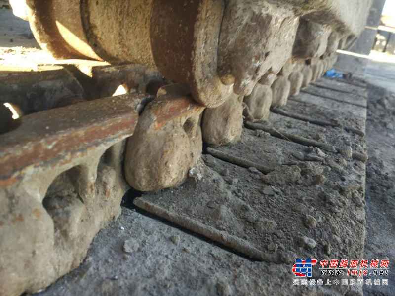 山东出售转让二手10000小时2005年日立ZX200挖掘机