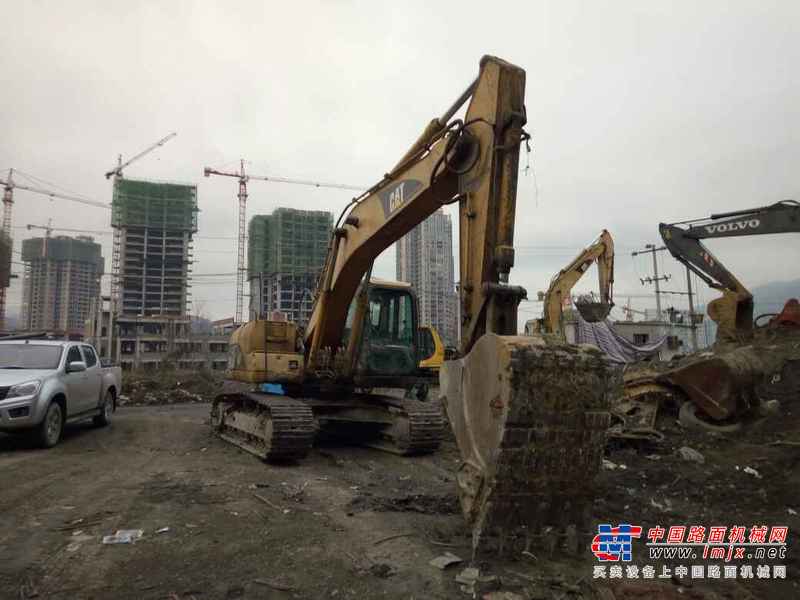 贵州出售转让二手10182小时2006年卡特彼勒320C挖掘机