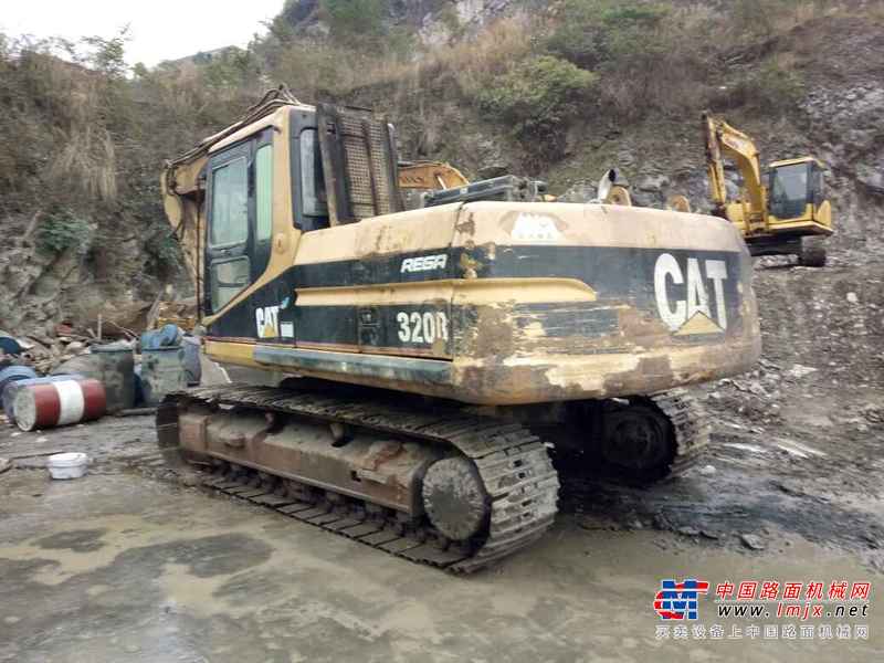 贵州出售转让二手22032小时2003年卡特彼勒320B挖掘机