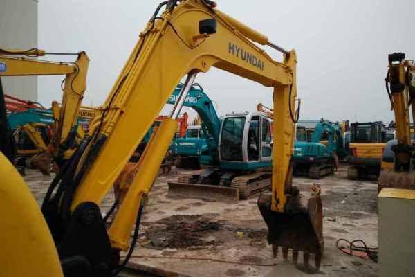 江苏出售转让二手9656小时2010年现代R60挖掘机