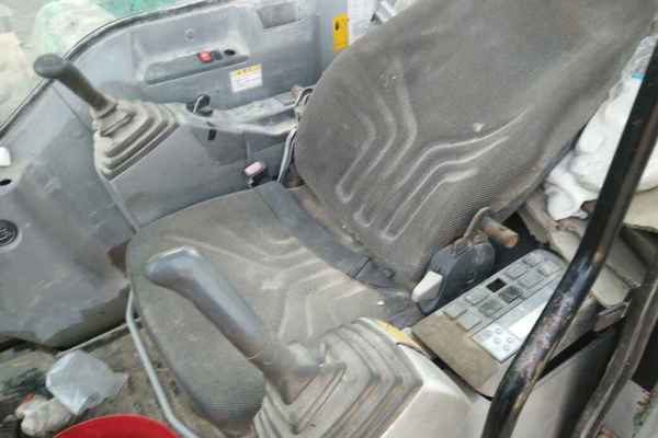 河南出售转让二手12000小时2007年神钢SK210LC挖掘机