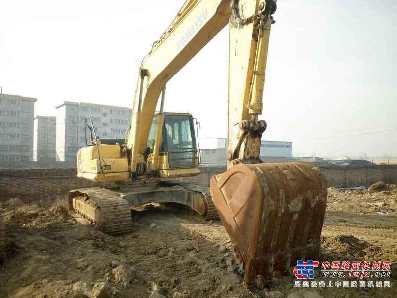 山西出售转让二手6000小时2012年小松PC240LC挖掘机
