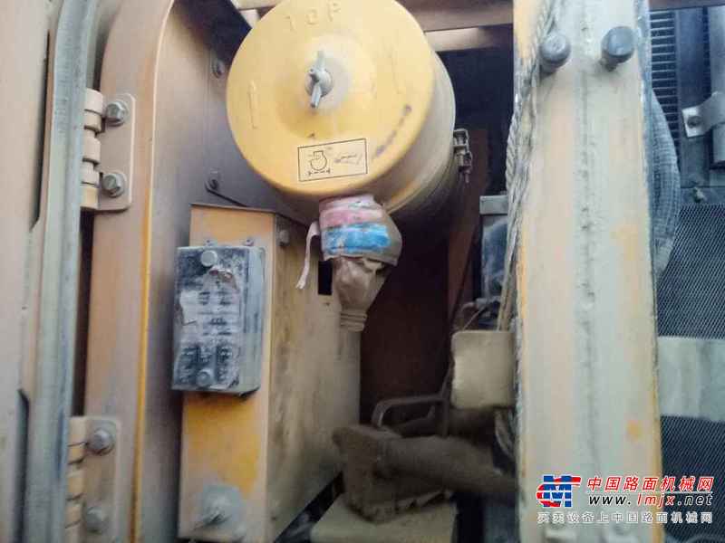 云南出售转让二手4728小时2007年现代R215挖掘机