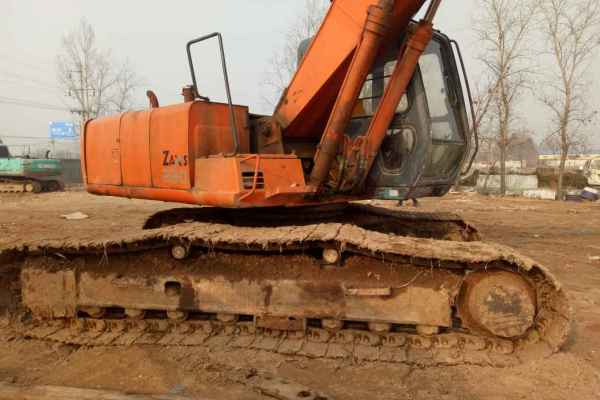 河南出售转让二手16000小时2003年日立EX200LC挖掘机