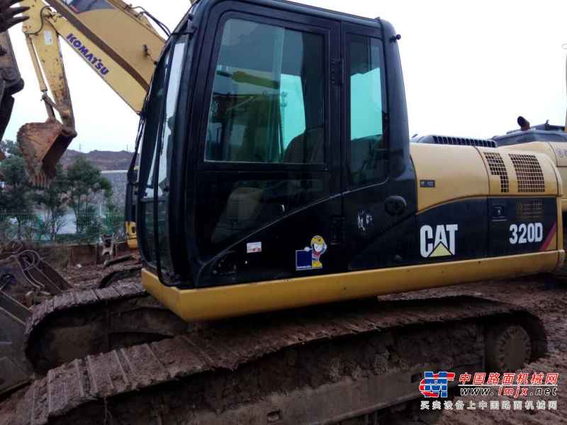 湖南出售转让二手6600小时2011年卡特彼勒320D挖掘机