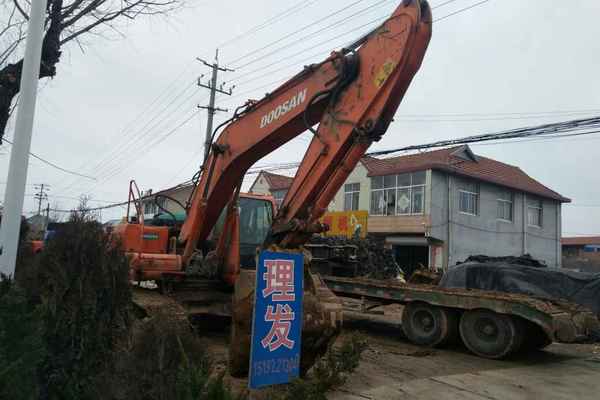 山东出售转让二手12443小时2010年斗山DH225LC挖掘机