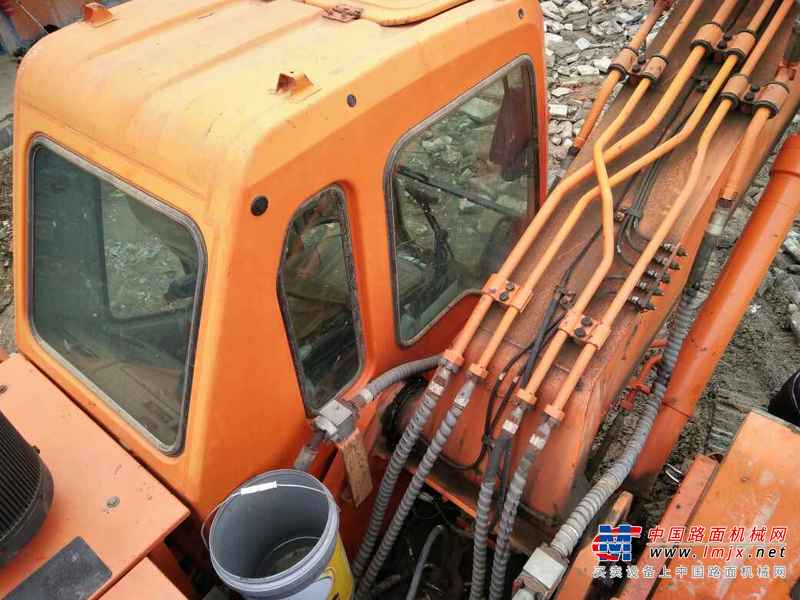 湖北出售转让二手4000小时2012年斗山DH215挖掘机
