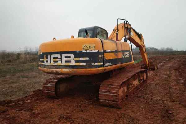湖北出售转让二手10600小时2009年JCBJS220LC挖掘机