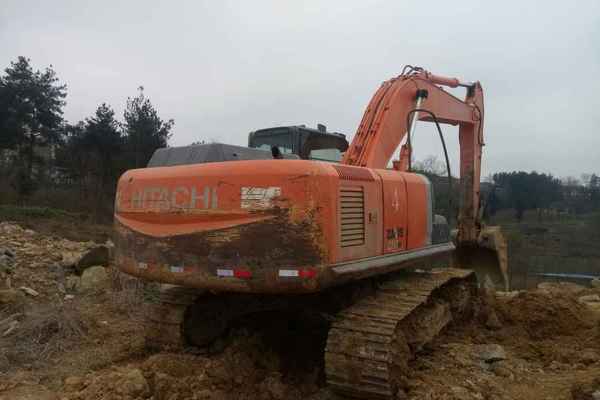 贵州出售转让二手6200小时2010年日立ZX250H挖掘机
