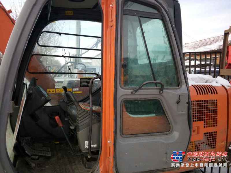 黑龙江出售转让二手7500小时2009年日立ZX60挖掘机