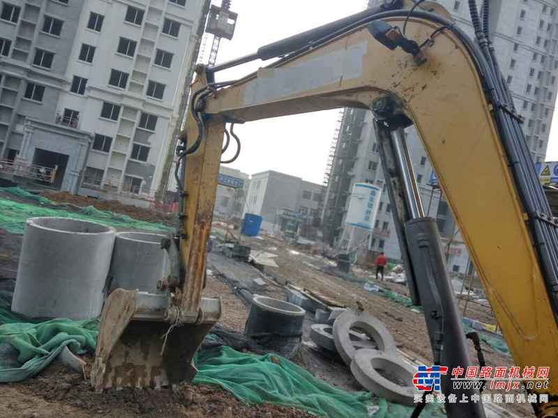 河北出售转让二手5000小时2012年徐工XE60挖掘机