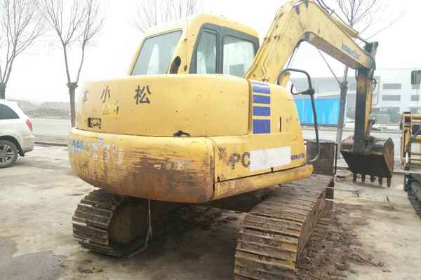 山东出售转让二手7000小时2010年小松PC60挖掘机