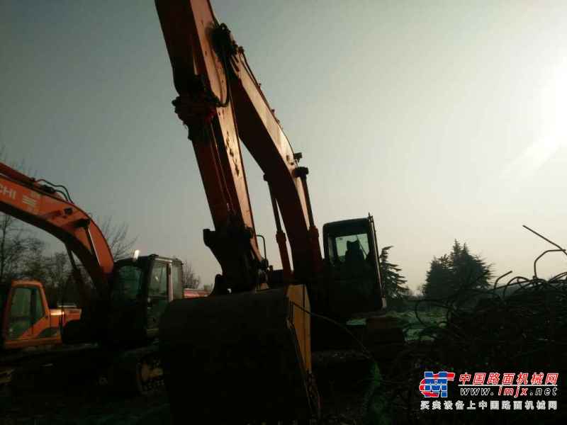 陕西出售转让二手6000小时2010年日立ZX270挖掘机