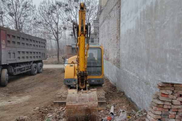 河北出售转让二手5000小时2011年山重建机JCM906D挖掘机