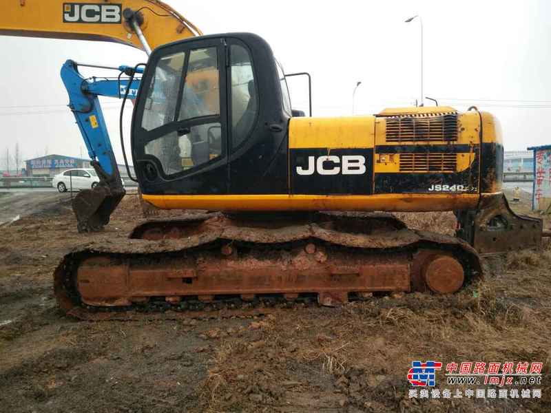 山东出售转让二手9800小时2010年JCBJS220LC挖掘机