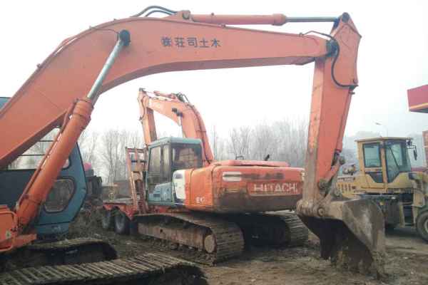 河北出售转让二手11689小时2003年日立ZX200LC挖掘机