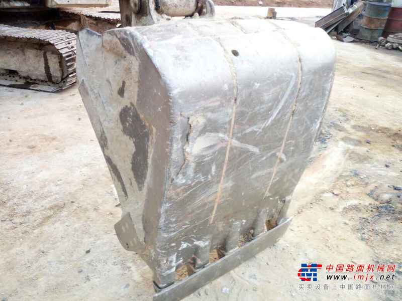 广东出售转让二手17566小时2003年卡特彼勒E120B挖掘机