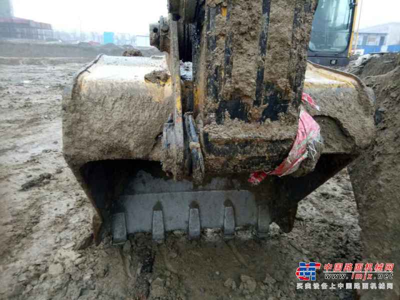 安徽出售转让二手5500小时2012年徐工XE215C挖掘机