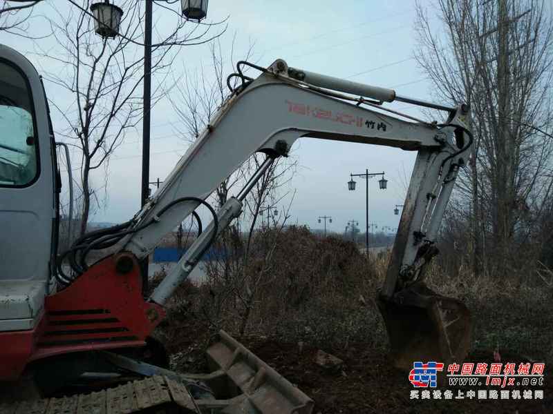 山东出售转让二手5175小时2013年竹内TB160C挖掘机