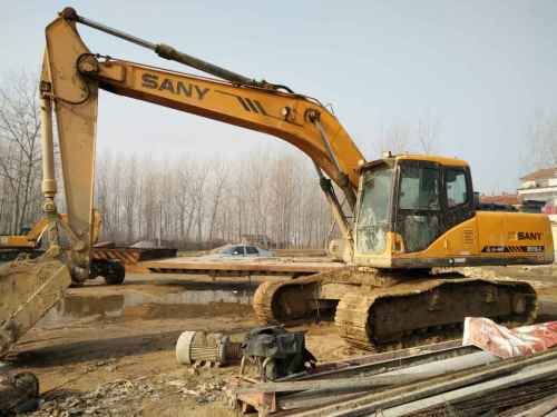 河南出售转让二手8000小时2010年三一重工SY215C挖掘机