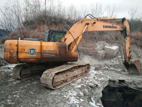 河南出售转让二手6500小时2012年龙工LG6225挖掘机