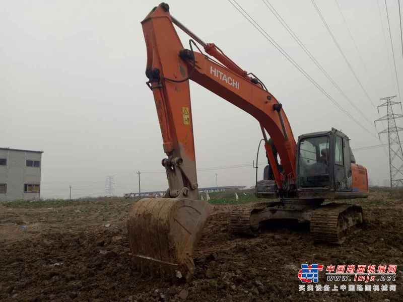 江苏出售转让二手8310小时2011年日立ZX200挖掘机