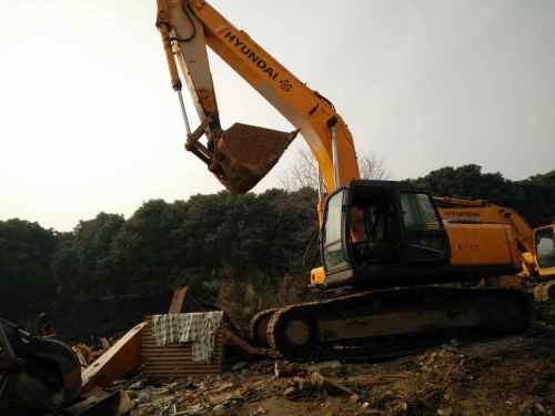 江苏出售转让二手5486小时2012年现代R305LC挖掘机