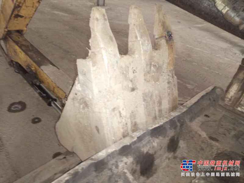 山东出售转让二手3600小时2009年卡特彼勒301挖掘机