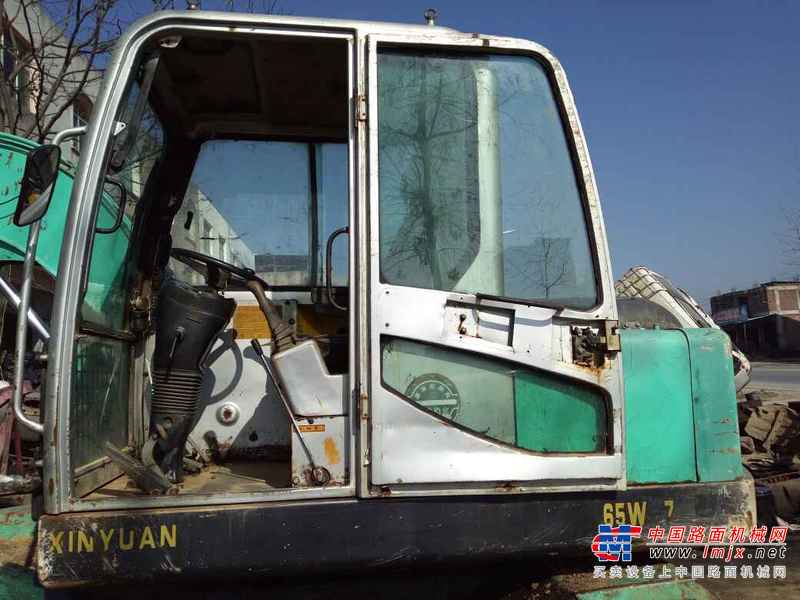 江西出售转让二手9000小时2010年新源机械轮挖65W挖掘机